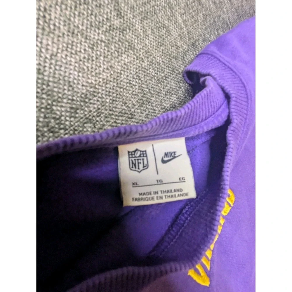 Minnesota Vikings Nike‎ Sweatshirt Women's XL Purple NFL Football Short Jacket